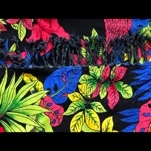 Koko Knot Dress/Cover up w Parrots & Hibiscus - Picture 8 of 8